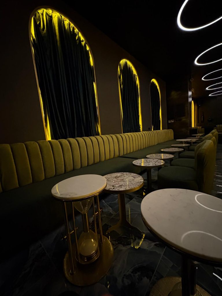 ghost-lounge-bar-saint-gilles-ixelles-avenue-louise-chicha-bruxelles-bar-meilleur00001